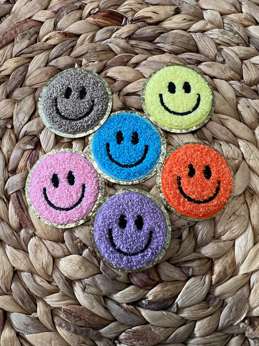 Smiley - 2" Chenille Patch